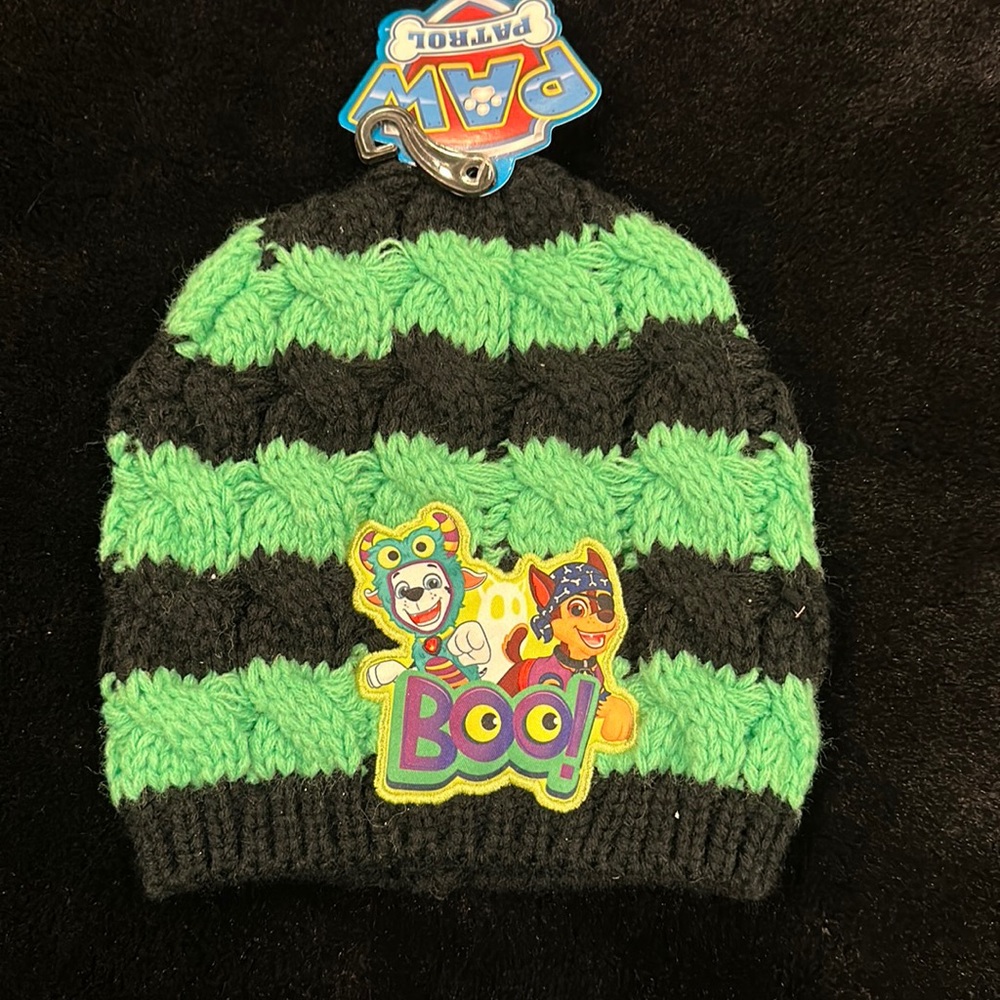 Brand new Nickelodeon paw patrol Halloween knitted kids hat